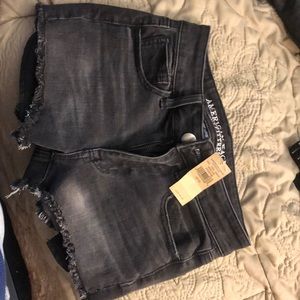 Black American Eagle shorts NWT